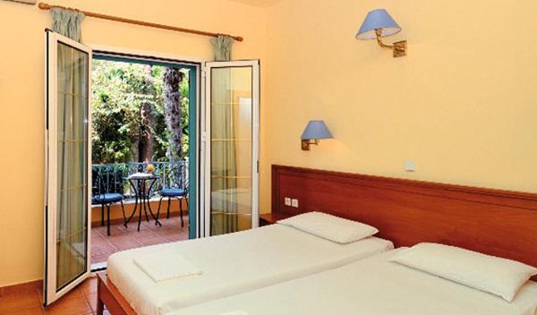 Poseidon Apartments Agios Gordios  Eksteriør billede