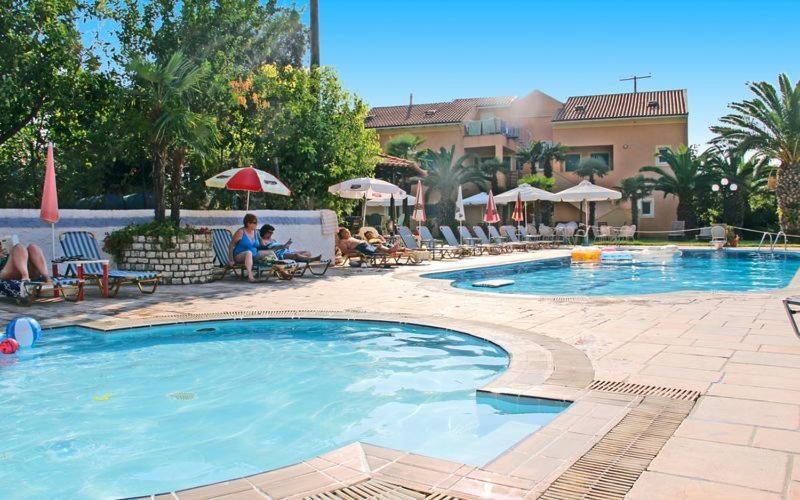 Poseidon Apartments Agios Gordios  Eksteriør billede
