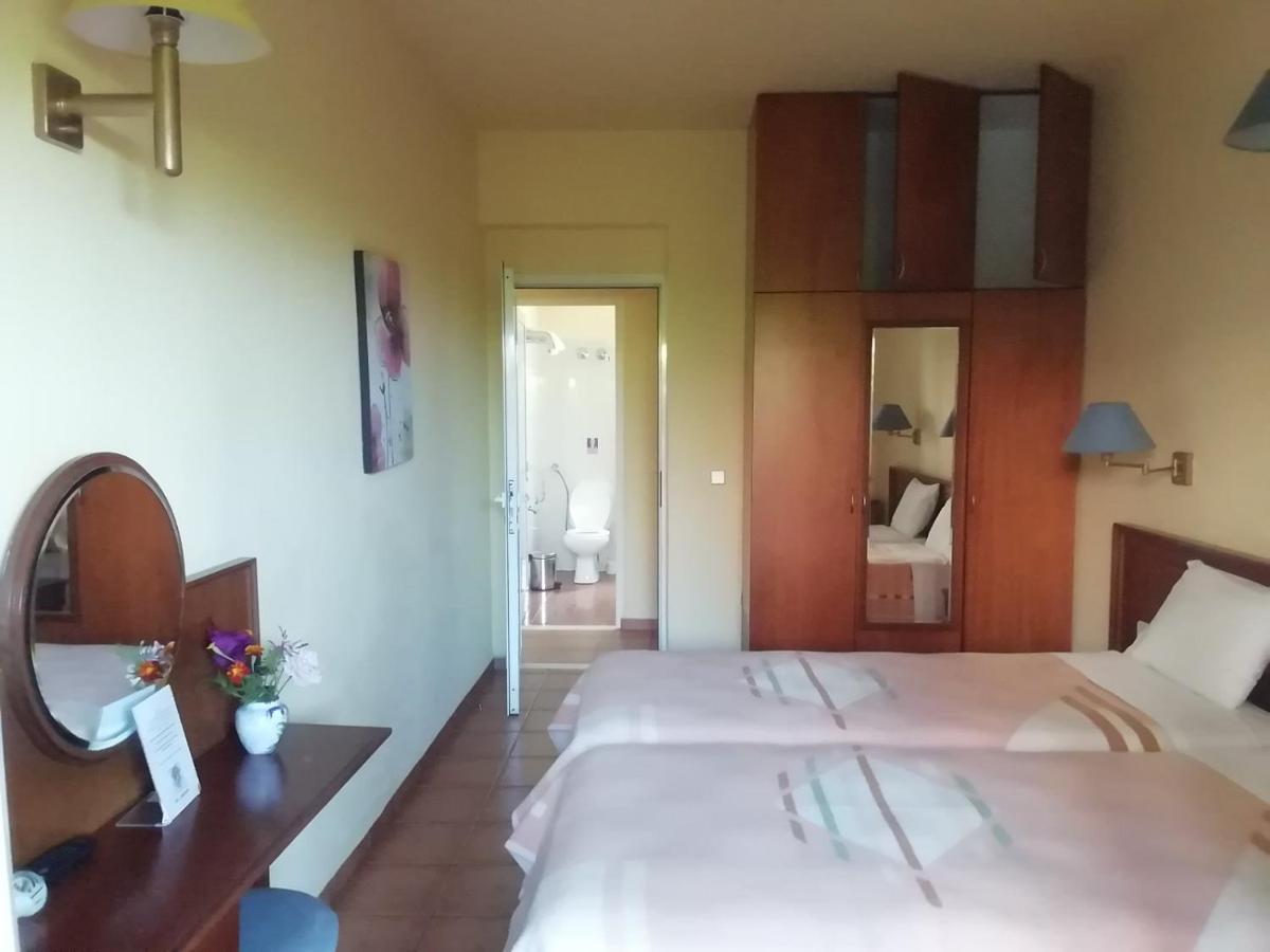 Poseidon Apartments Agios Gordios  Eksteriør billede