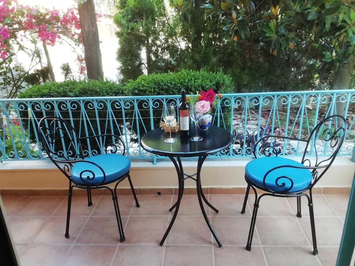 Poseidon Apartments Agios Gordios  Eksteriør billede