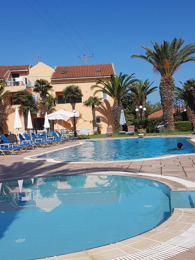 Poseidon Apartments Agios Gordios  Eksteriør billede